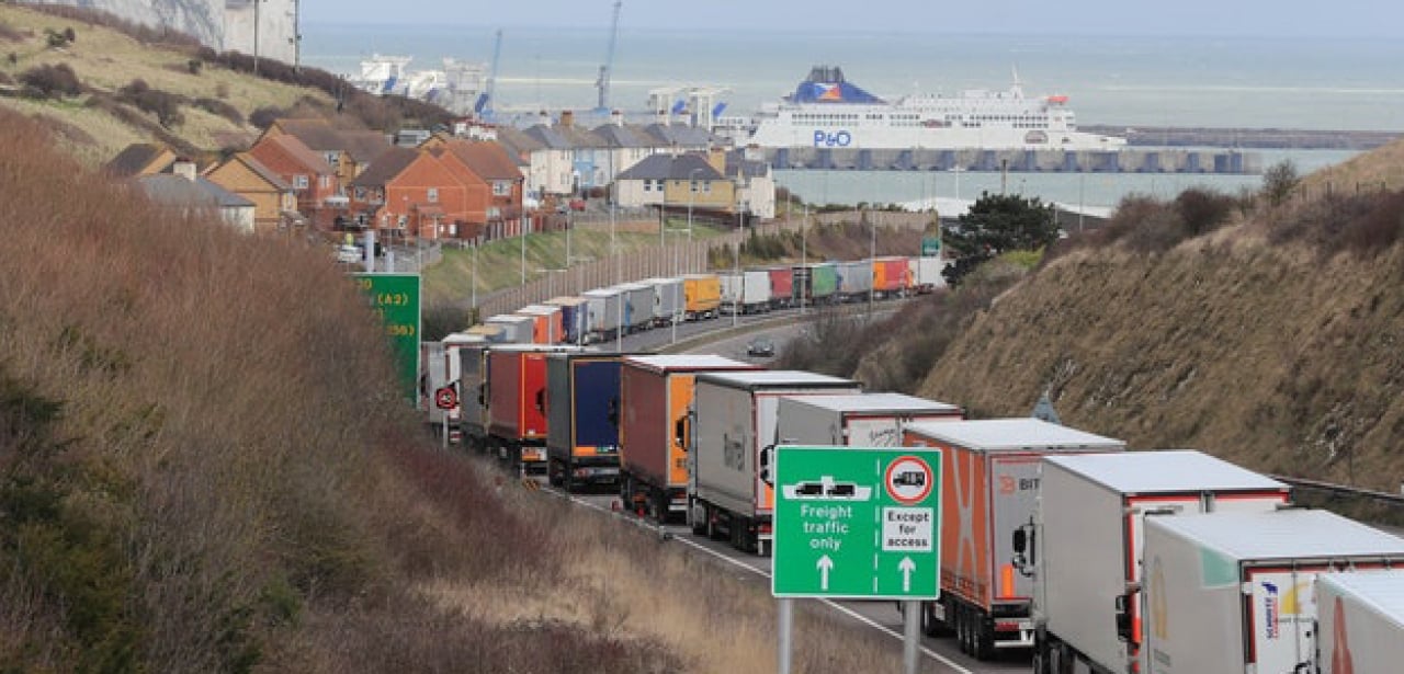 lorry queue Dover_hero